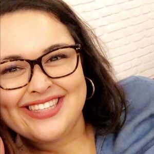 Meet your Posher, Erica